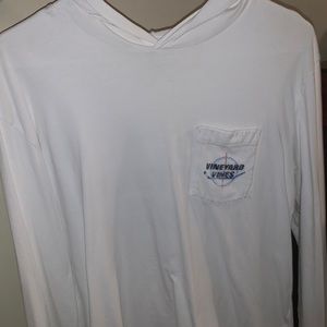 Vineyard Vines  pull-over